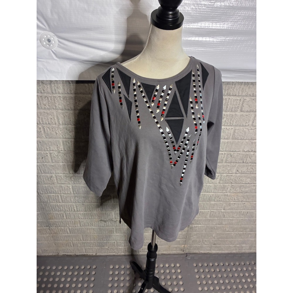 Bob Mackie Wearable Art Gray Studded Geometric Mesh Applique Top Medium
